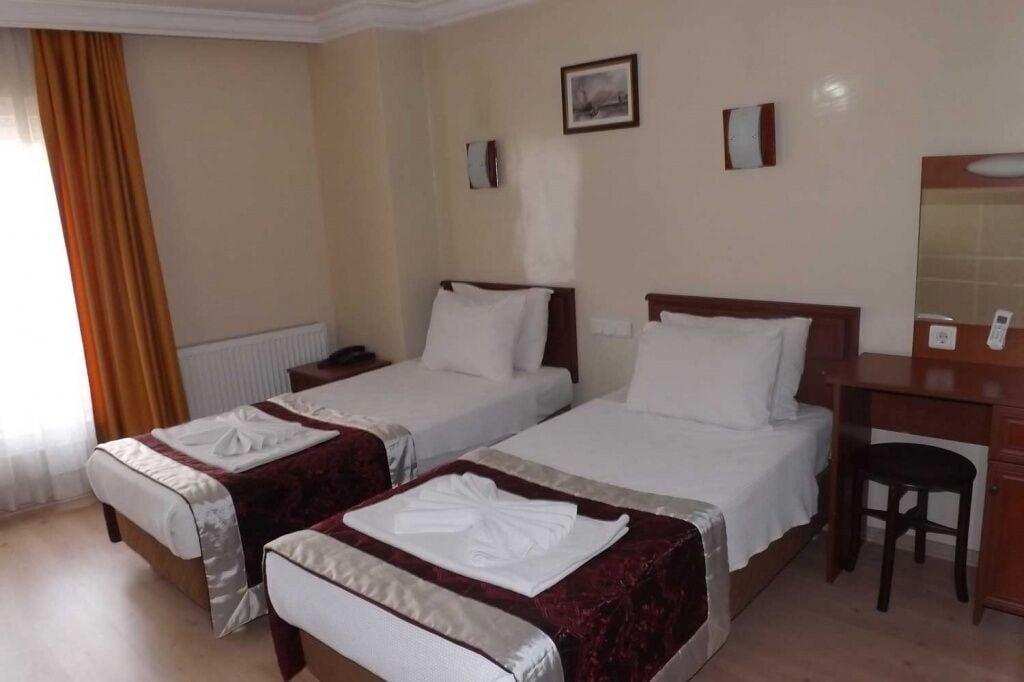 Kafkas Hotel Istanbul Exterior foto