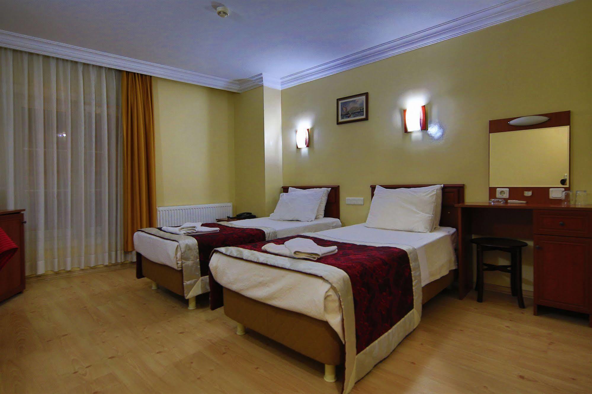 Kafkas Hotel Istanbul Exterior foto